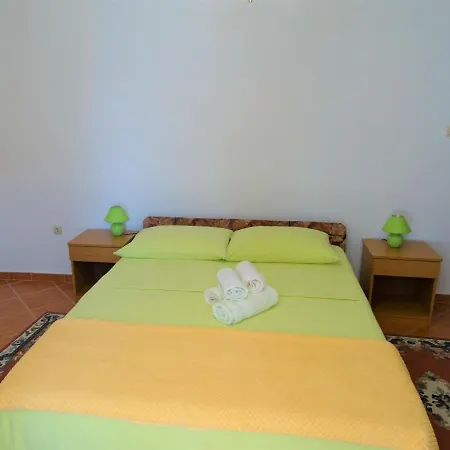 Apartment Darka *